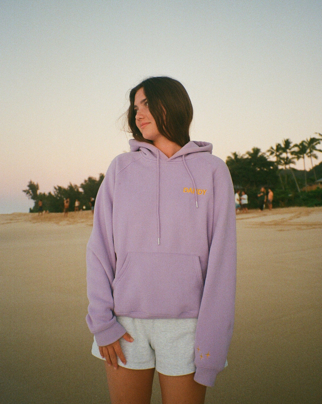Sweat à capuche oversize « Gift Giving » Lux, couleur lavande