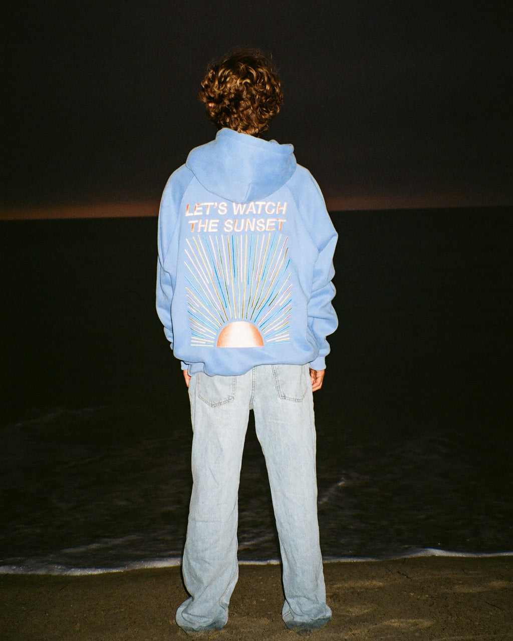 "Let's Watch the Sunset" oversize’owa bluza z kapturem Lux w kolorze niebieskim