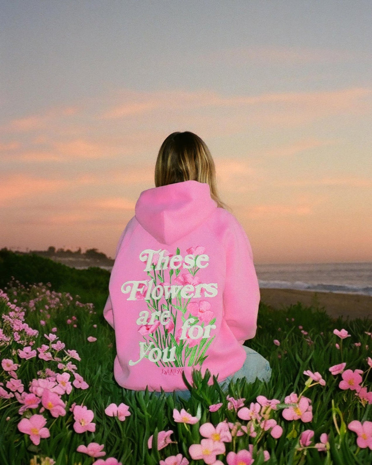 Felpa con cappuccio oversize di lusso "Questi fiori" in rosa