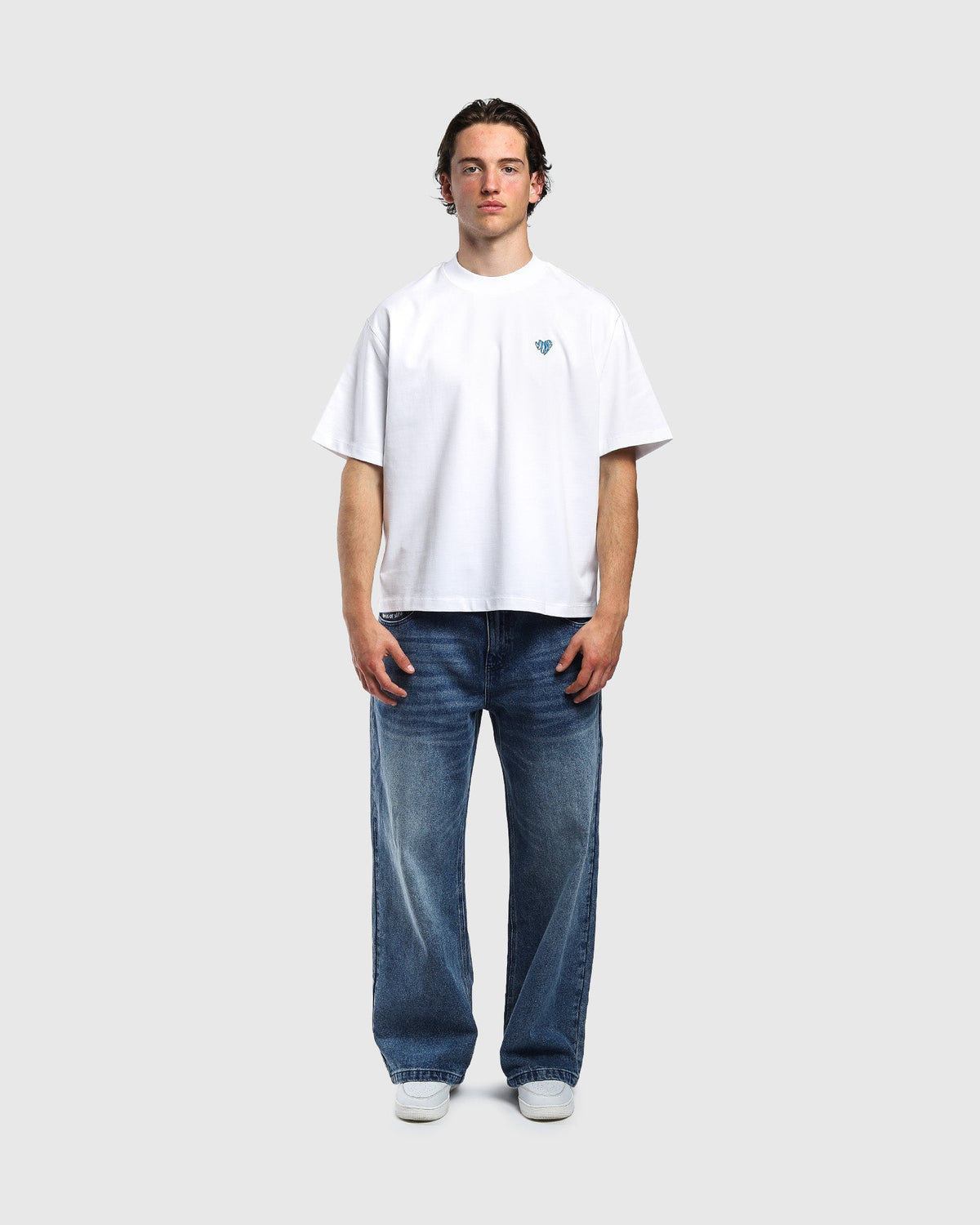 T-shirt bleu chromatique