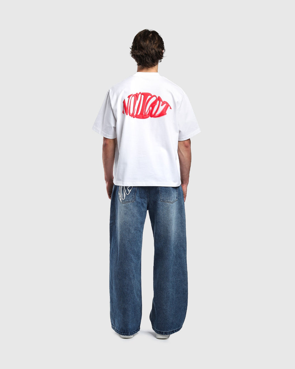 Chromatisches rotes T-Shirt