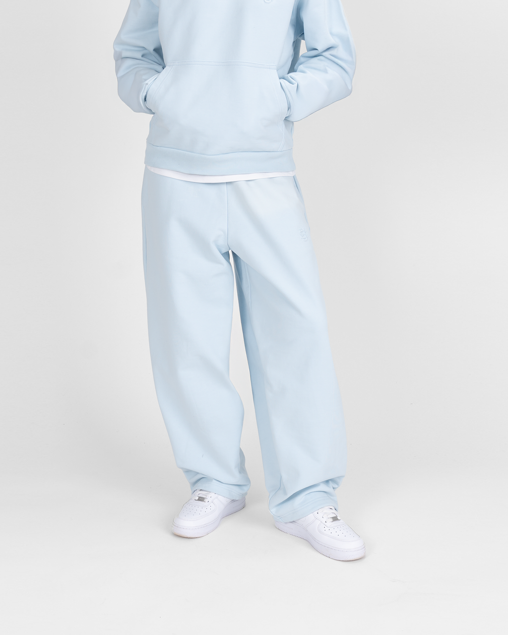 Jogger basic SU - azzurro ghiaccio