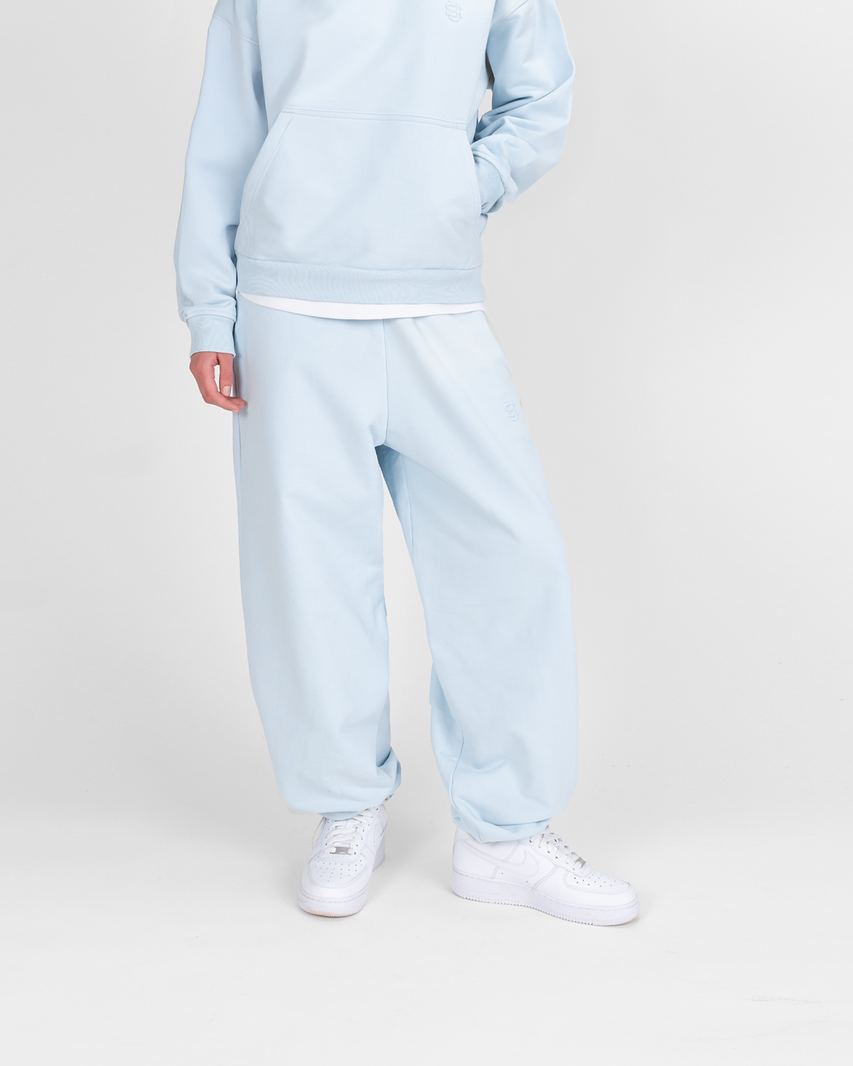 Jogger basic SU - azzurro ghiaccio