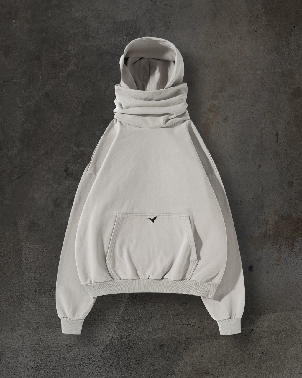 MASKIERTER HOODIE (CREME)