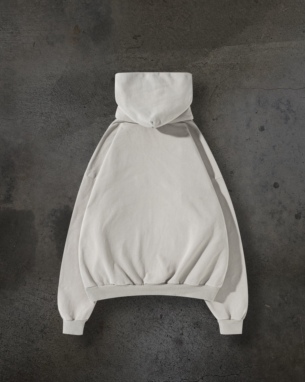 MASKIERTER HOODIE (CREME)