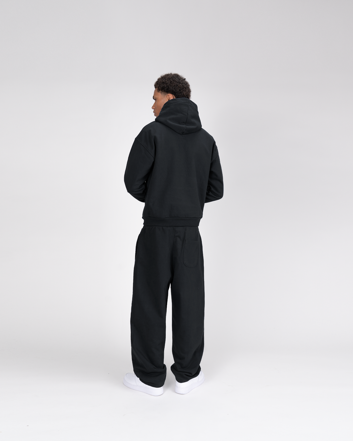 SU BASIC JOGGER - ZWART