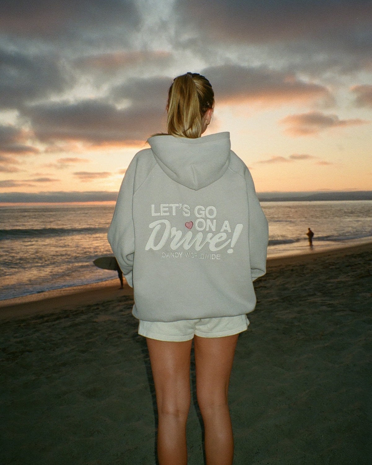 "Let's Go on a Drive" oversized Lux-hoodie in lichtgrijs
