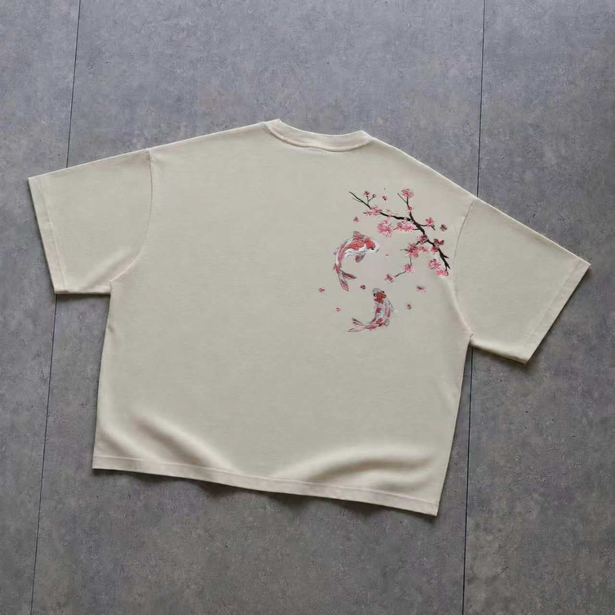 “Drifting Blossom” T-shirt - Crème