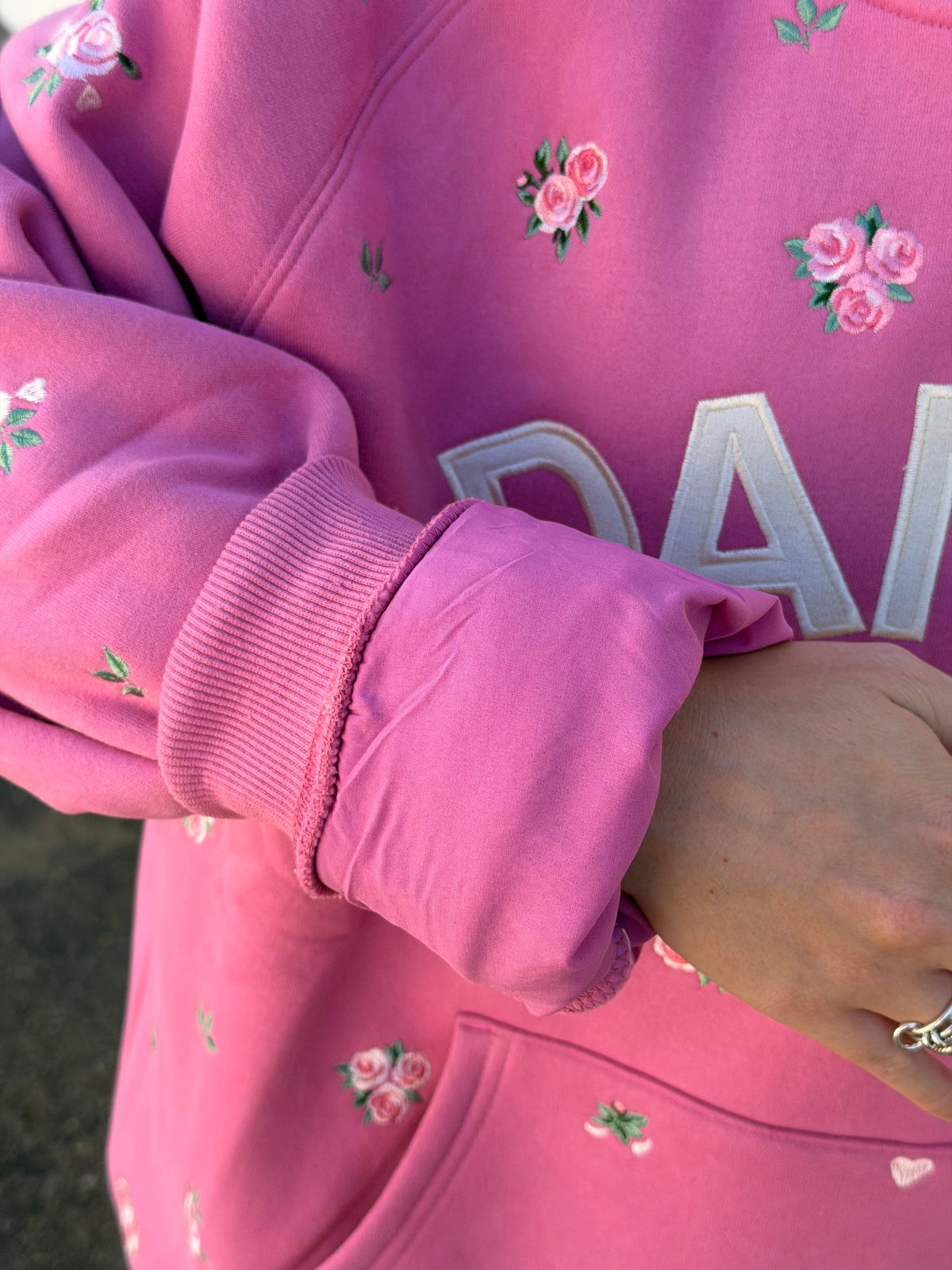Sweat à capuche oversize Lux « Roses » rose