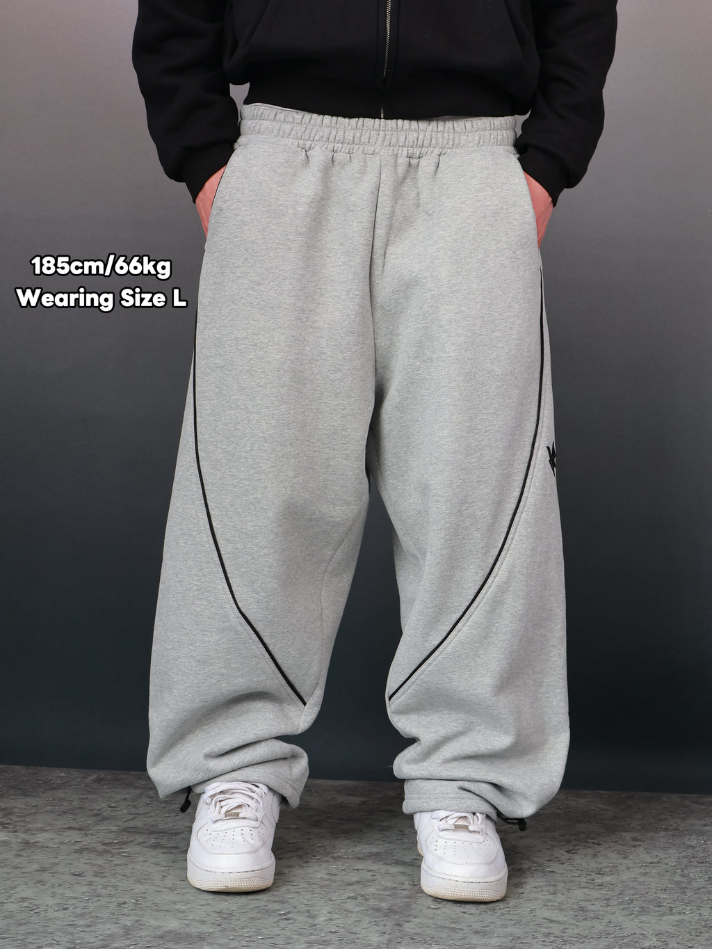 VEIN STRUCTURE BAGGY JOGGER
