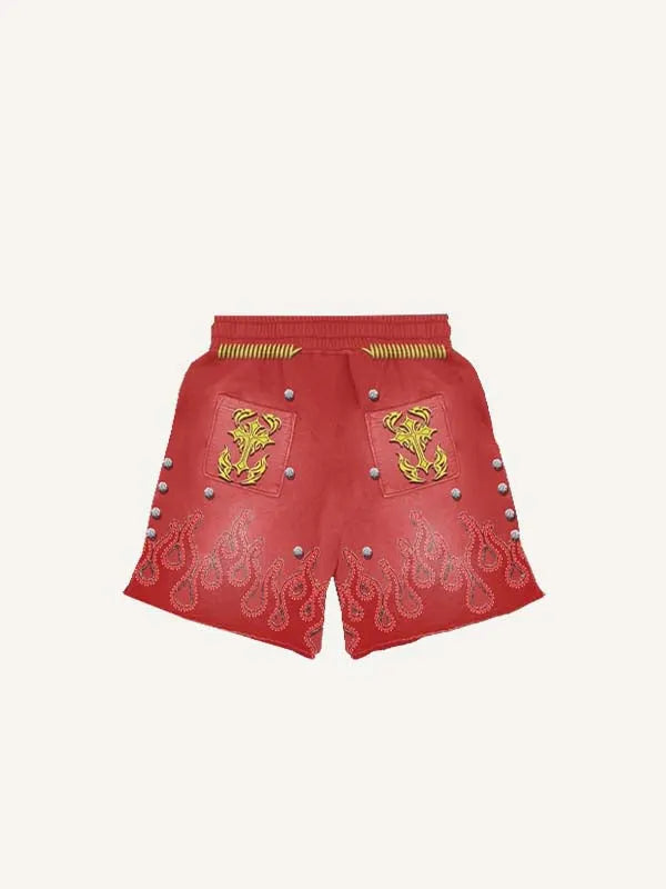 Shorts met trekkoord in de taille en imitatiestickeropdruk van kruis, oogbol, letters en vuur