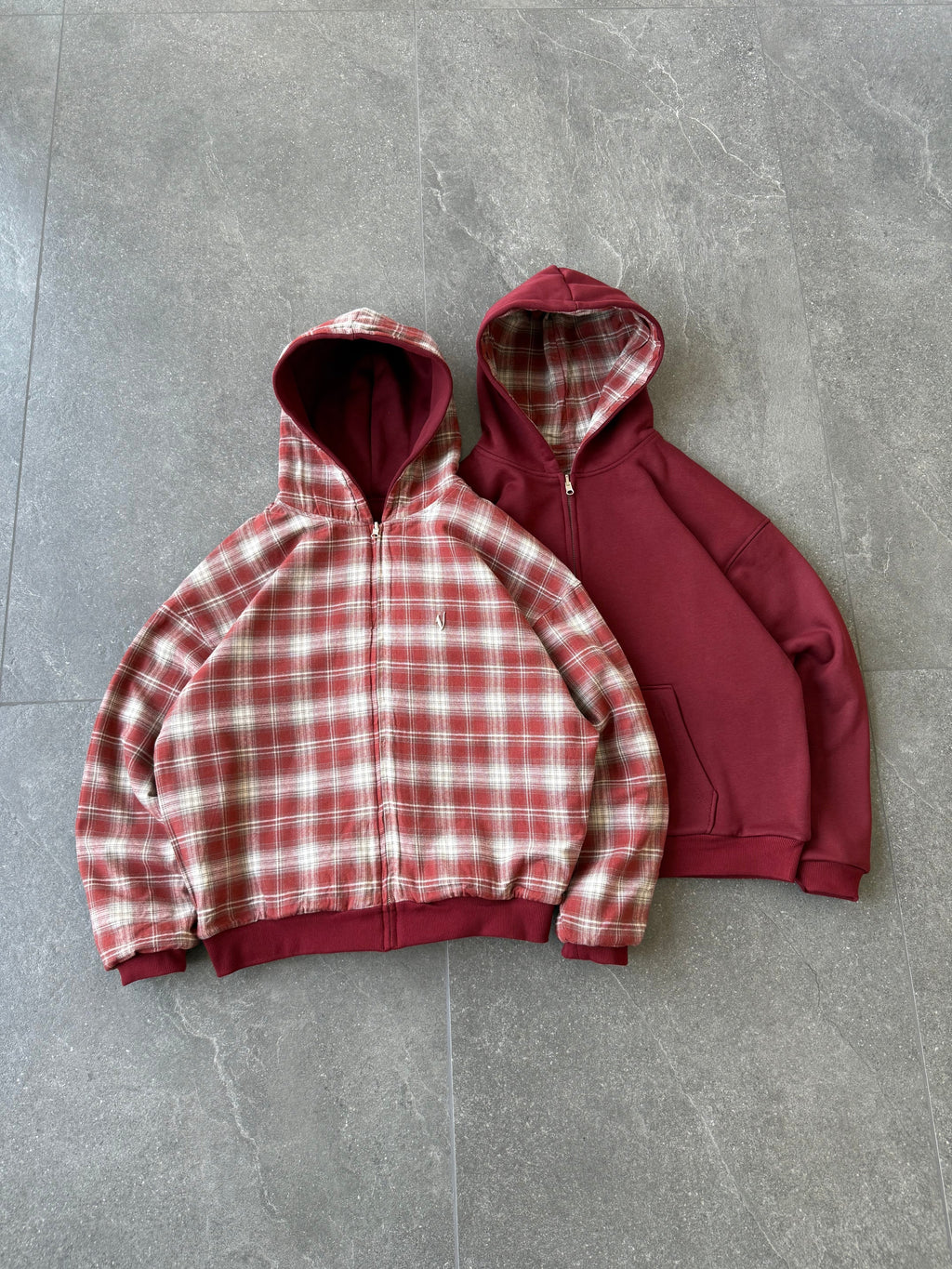 Sweat à capuche zippé réversible à carreaux V2 (Bordeaux/Rouge)