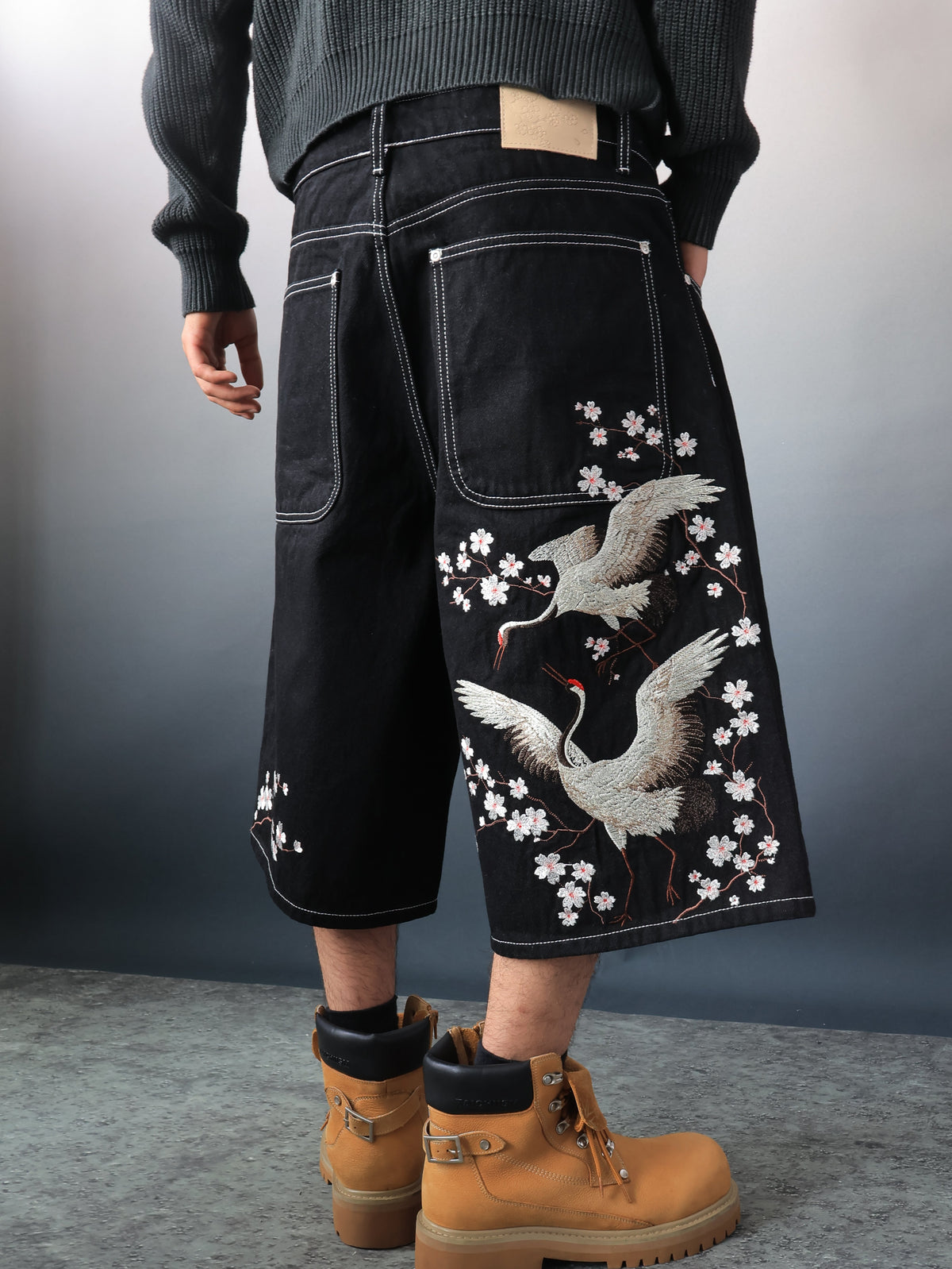 “Silver Crane” Baggy Jorts