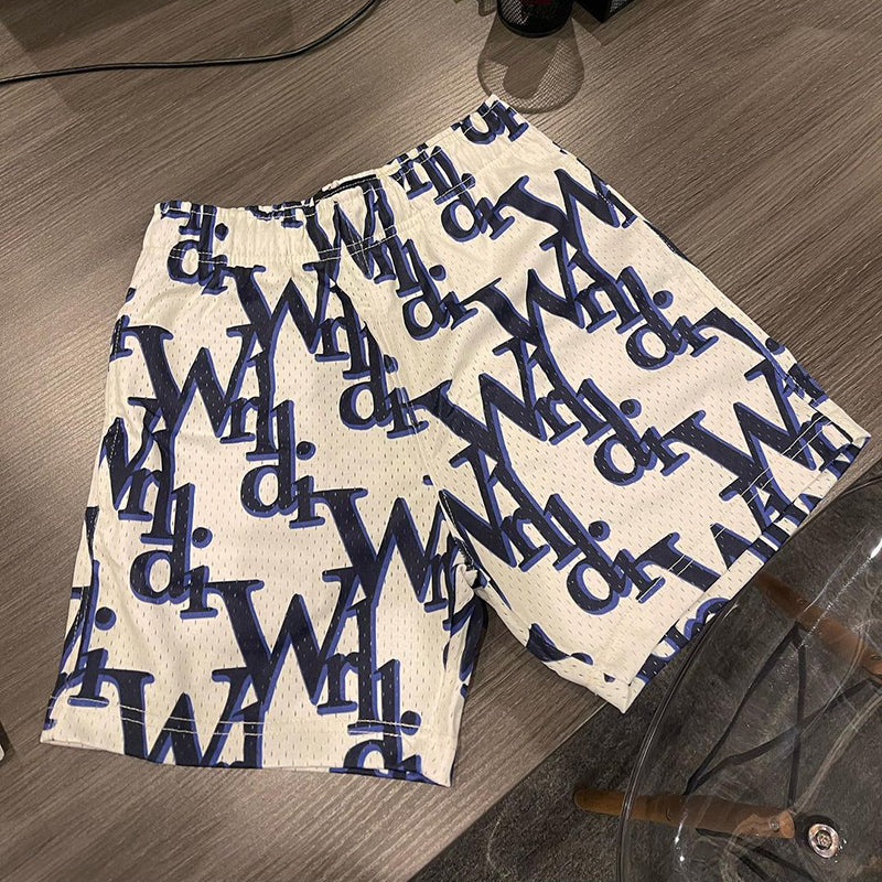 Lässige Mesh-Shorts mit Buchstaben-Print