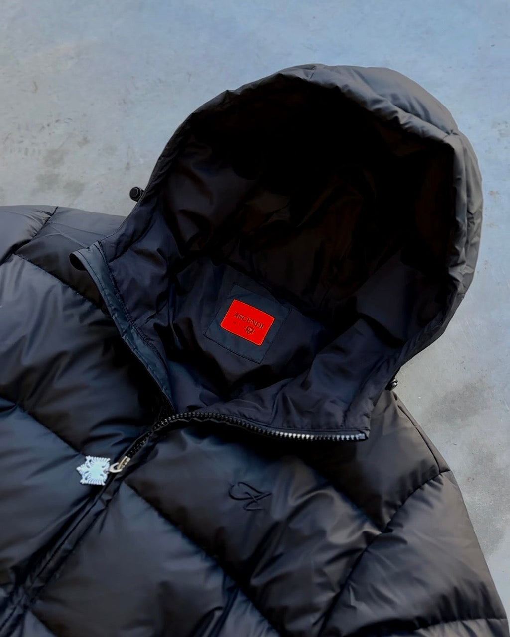 ALBANIA DAUNENJACKE - SCHWARZ