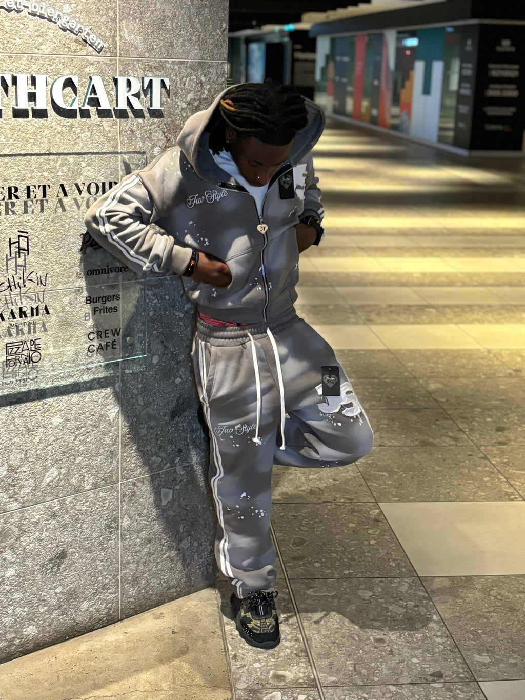 Angel zip up