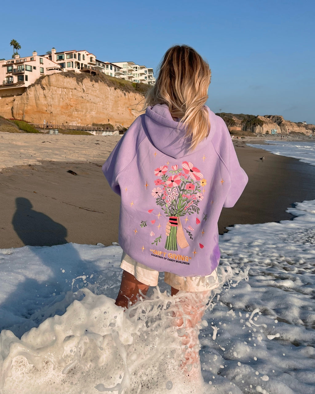 Sweat à capuche oversize « Gift Giving » Lux, couleur lavande