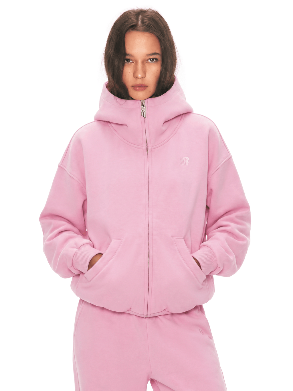 Übergroßer Hoodie, der soziale Ängste lindert