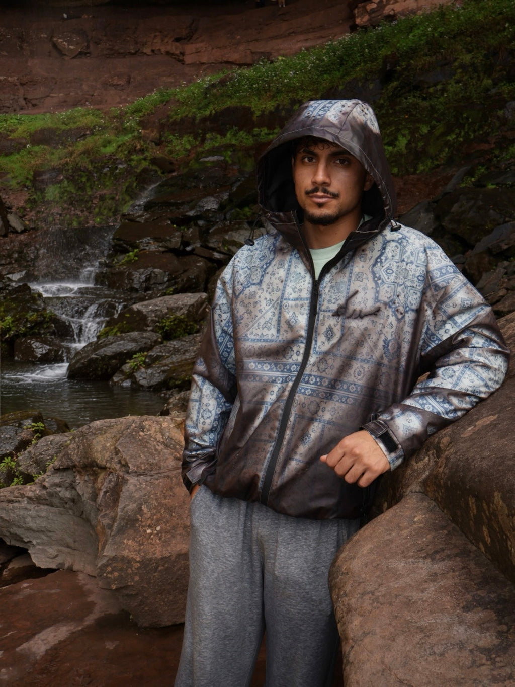 PERSIA WINDBREAKER
