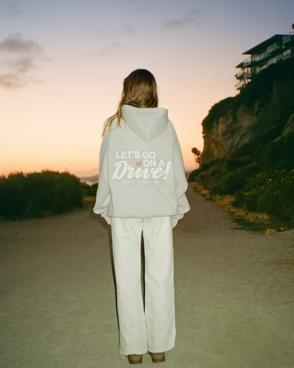 "Let's Go on a Drive" oversized Lux-hoodie in lichtgrijs