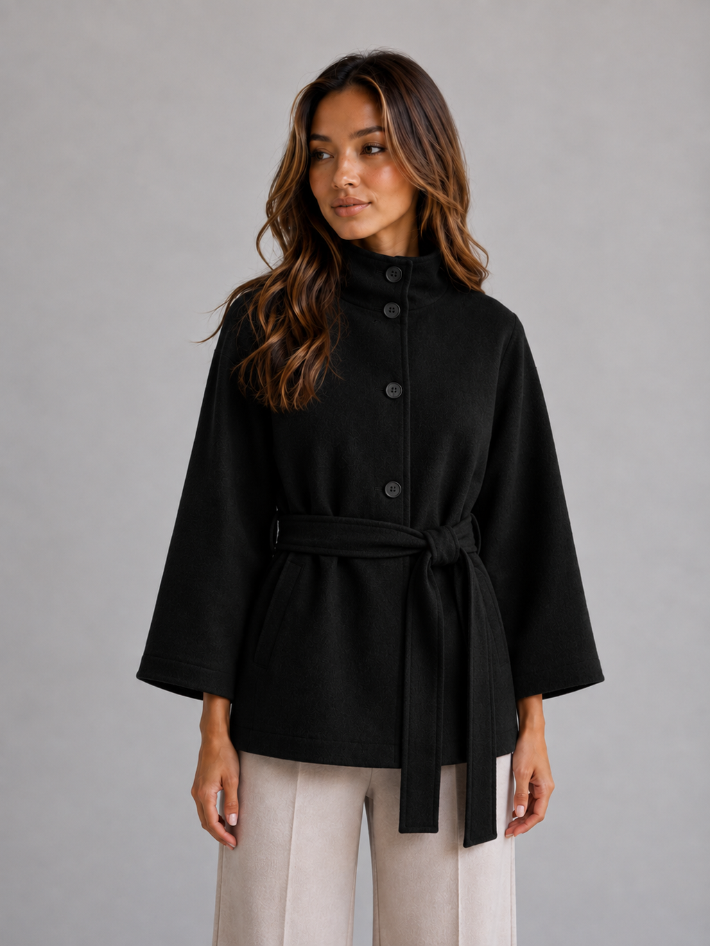Veste cape ceinturée pour femme