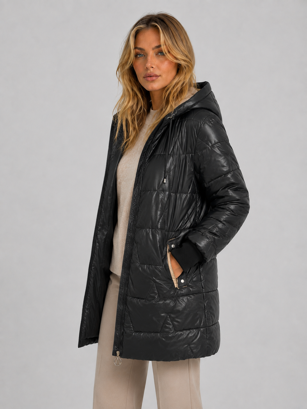 Manteau long matelassé à capuche pour femme
