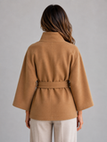 Veste cape ceinturée pour femme