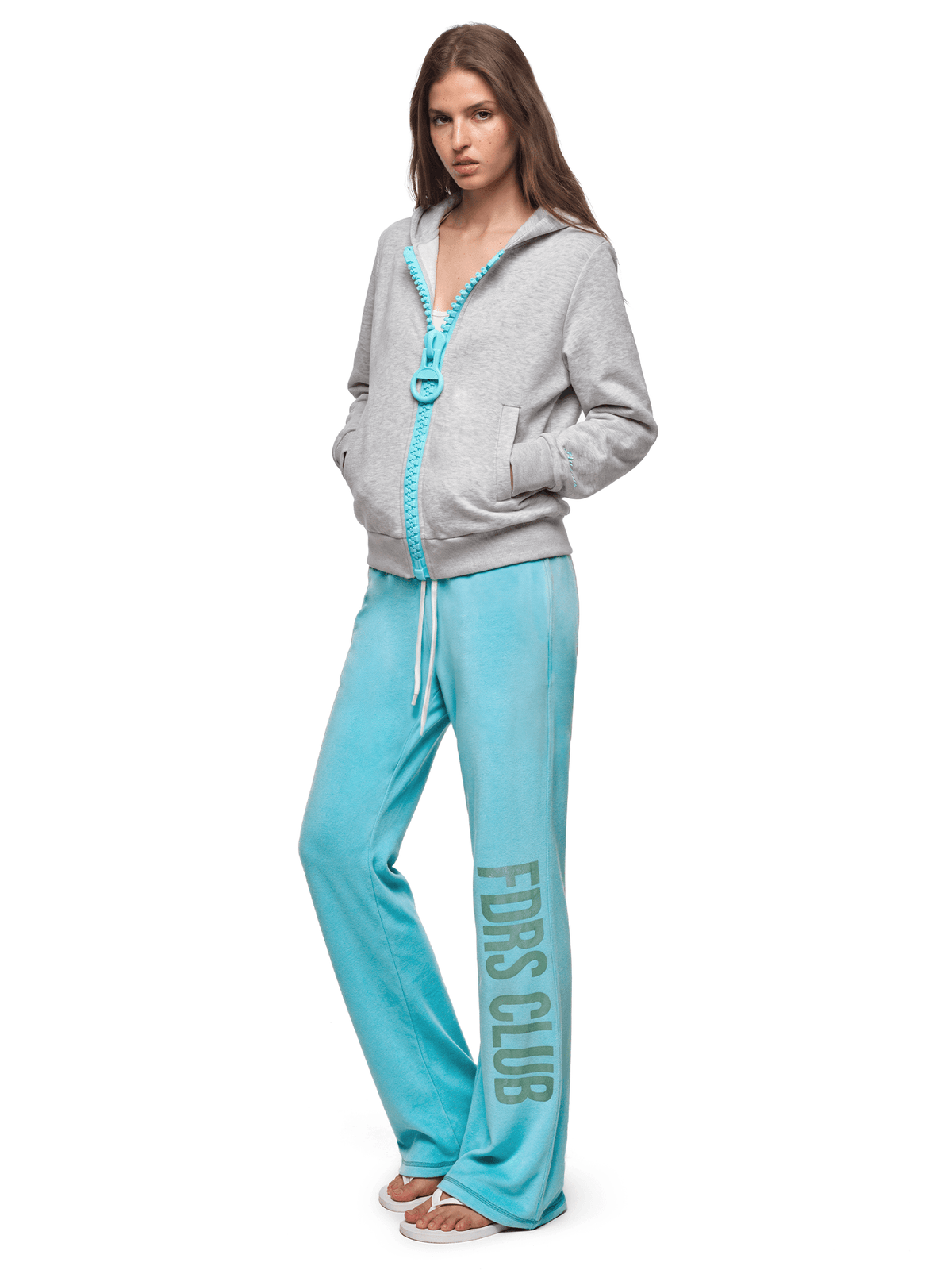 Sweat à capuche zippé en maille épaisse