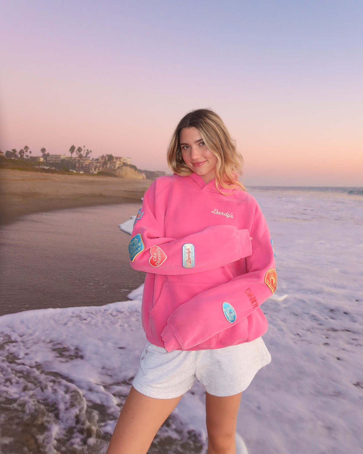 Felpa con cappuccio oversize di lusso "Viaggio on the road!" in rosa effetto vintage slavato