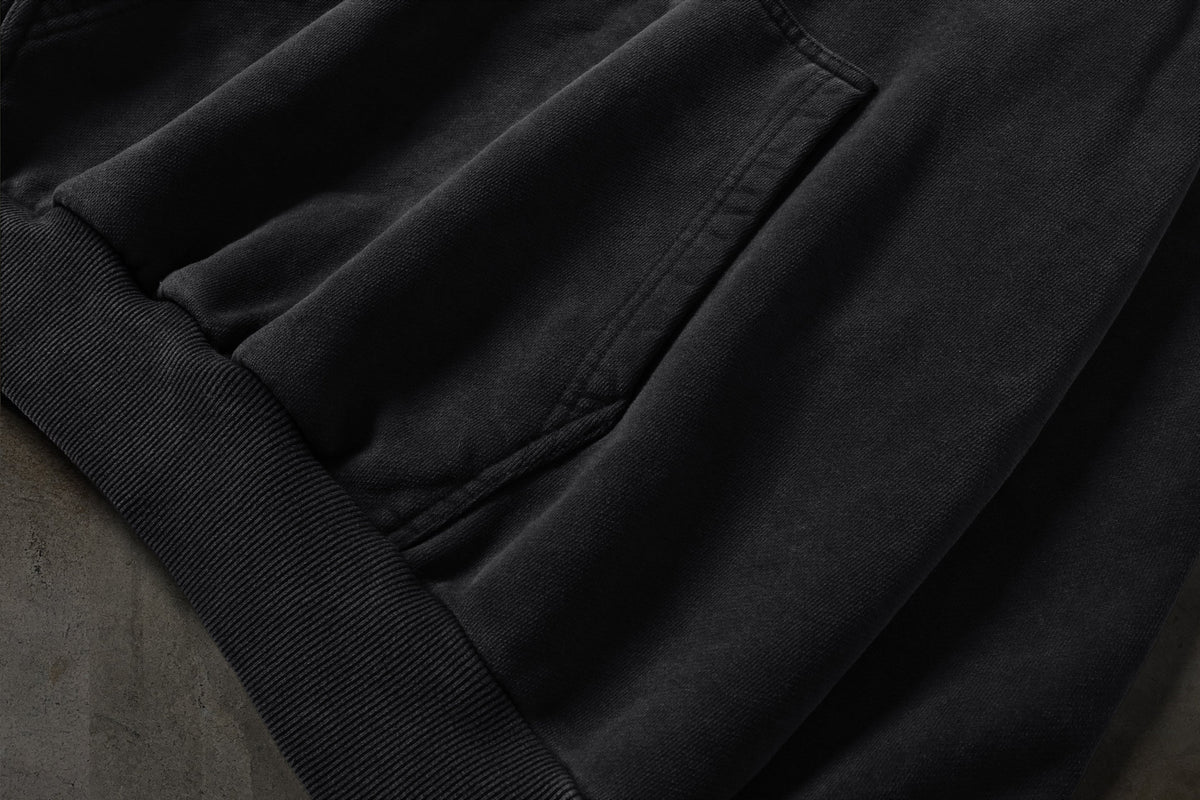 SUDADERA CON CAPUCHA Y MÁSCARA (NEGRO)