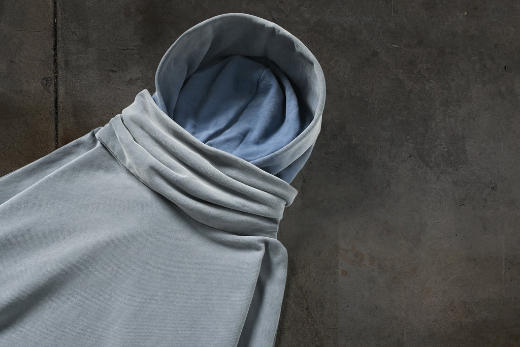 MASKIERTER HOODIE (FLINT)
