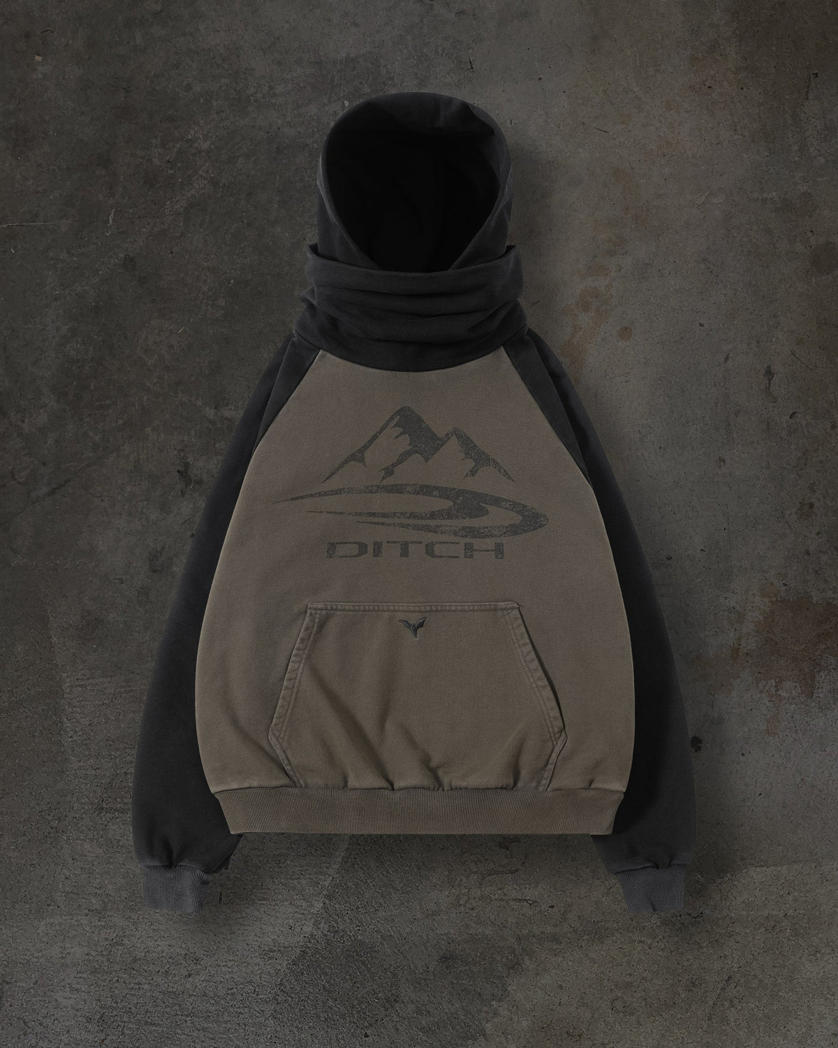 SUDADERA CON CAPUCHA Y MÁSCARA SUMMIT (CENIZA)