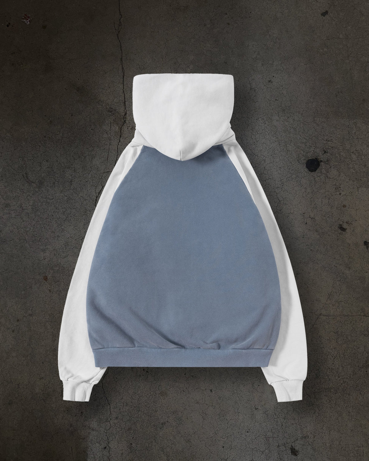 SUDADERA CON CAPUCHA Y MÁSCARA SUMMIT (PEDERNAL)