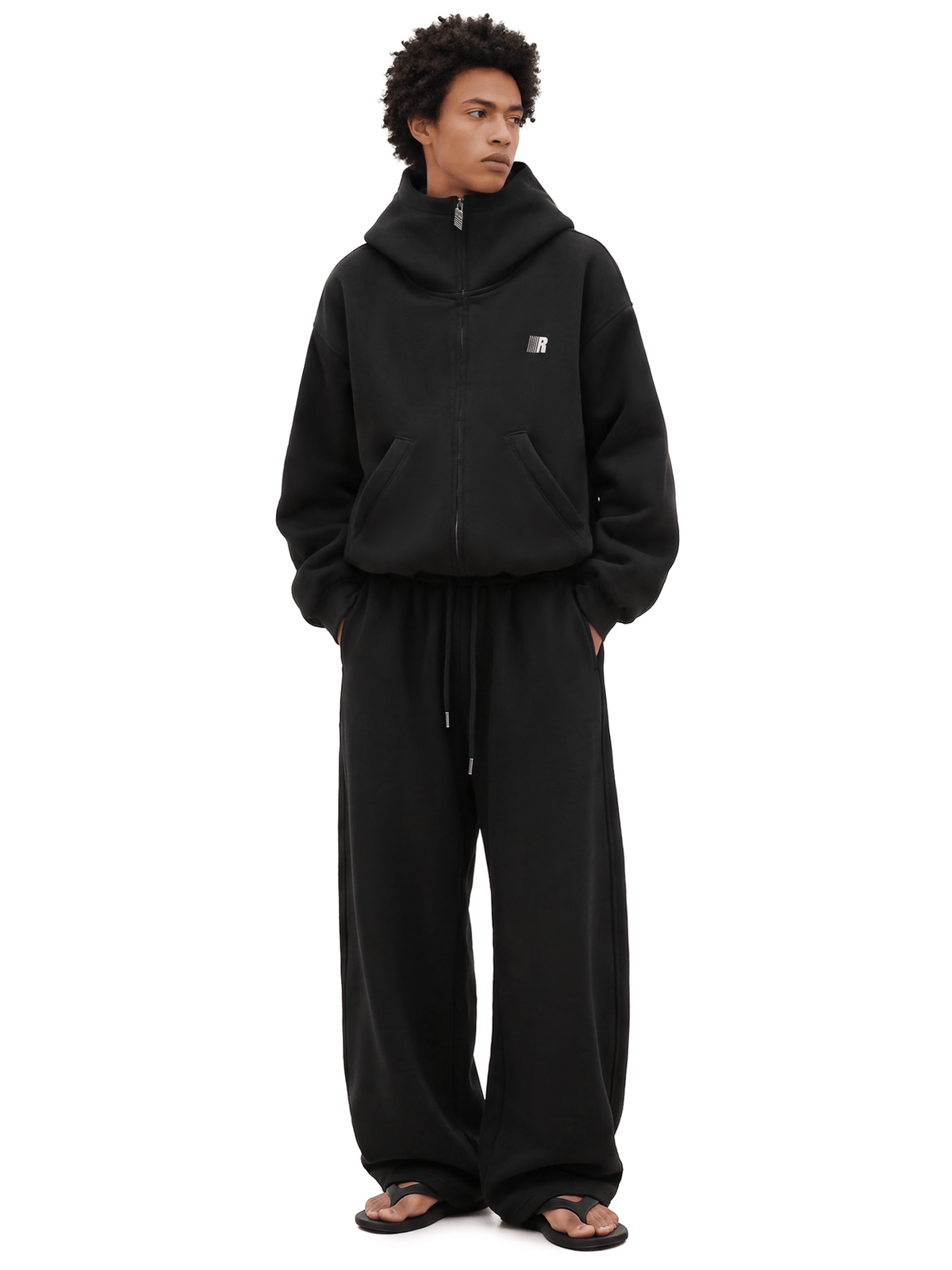 Oversized hoodie Eases Social Anxiety