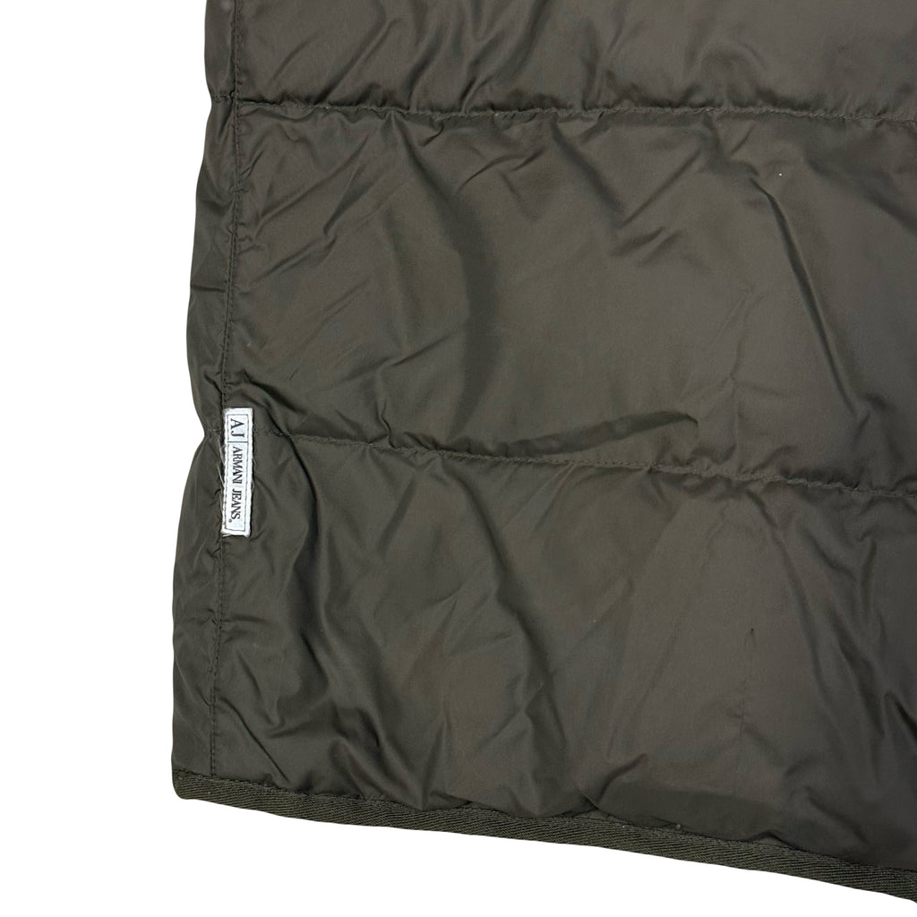 Final Sizes: Collared Puffer Jacket In Olive Green