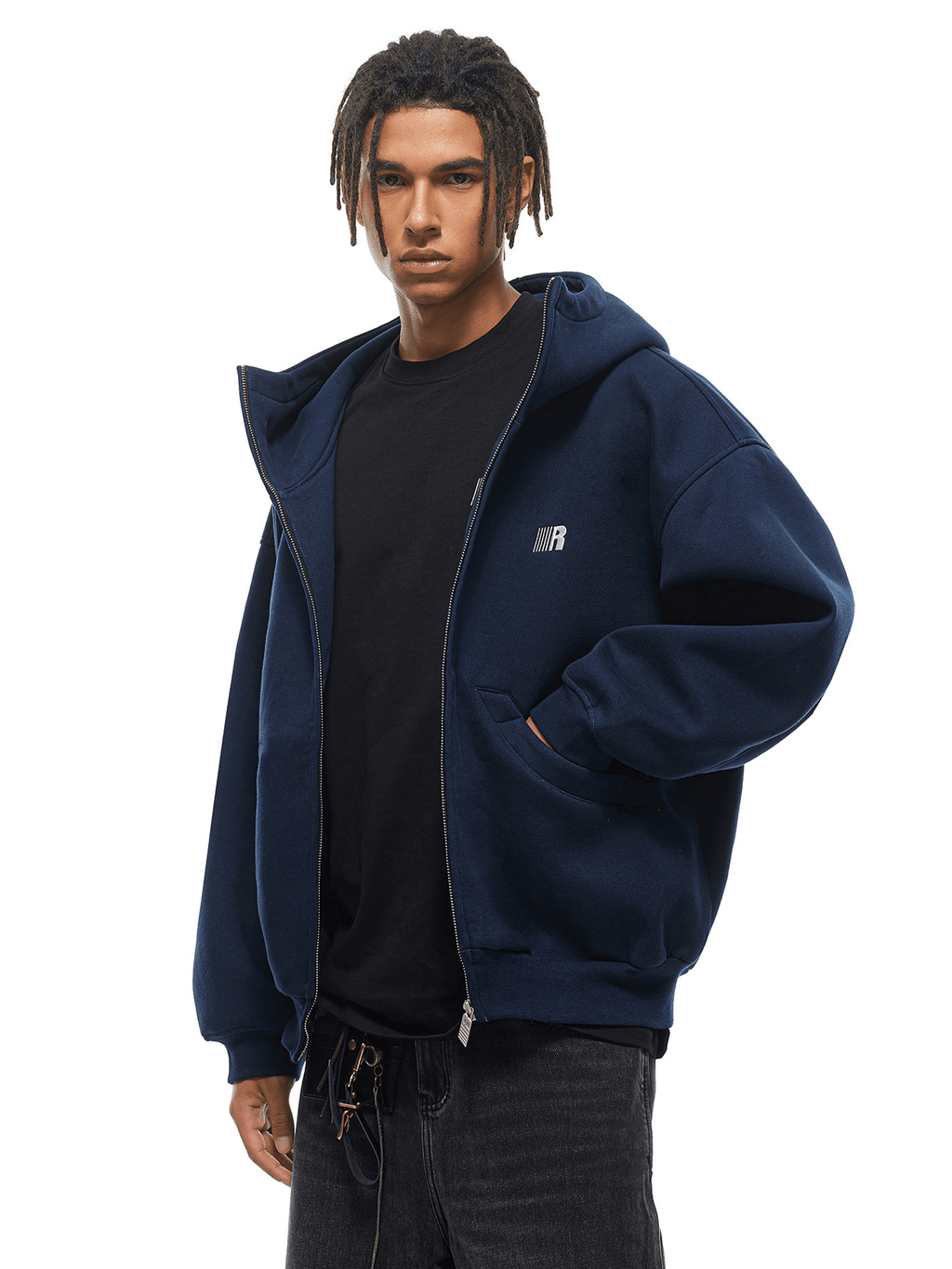 Übergroßer Hoodie, der soziale Ängste lindert