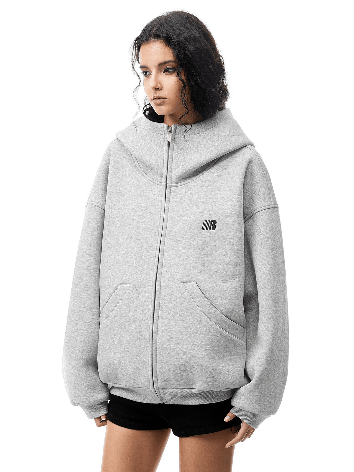 Übergroßer Hoodie, der soziale Ängste lindert