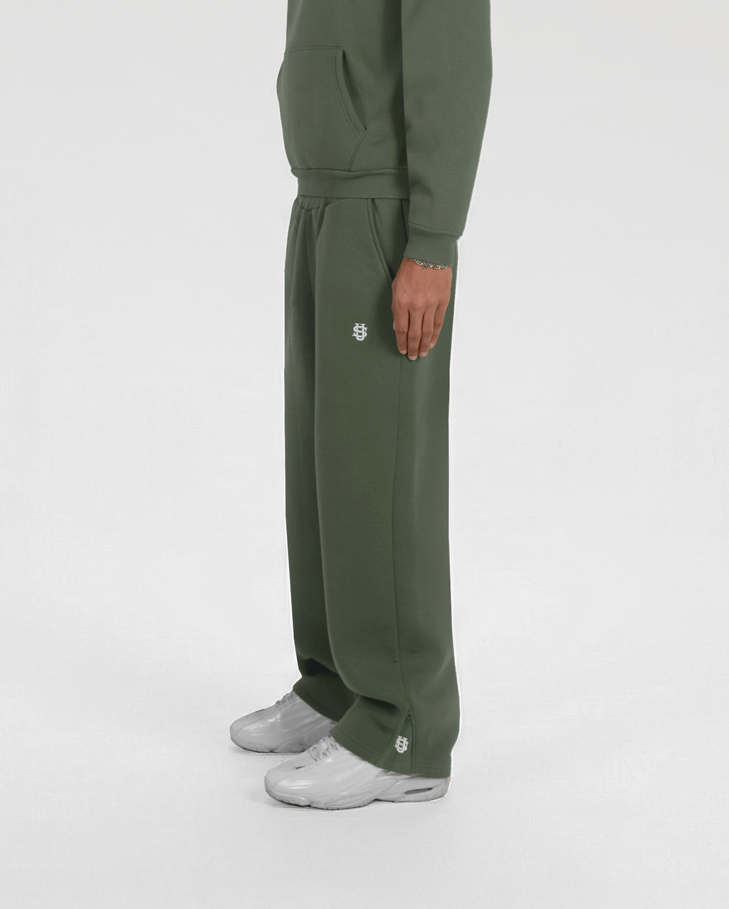 PANTALÓN JOGGER CON CREMALLERA - SUVENE