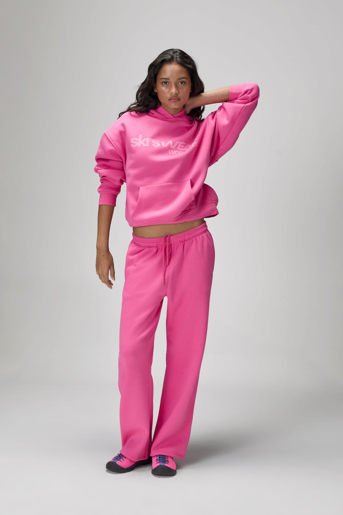Classic Wide Leg Sweatpants in Hottest Pink