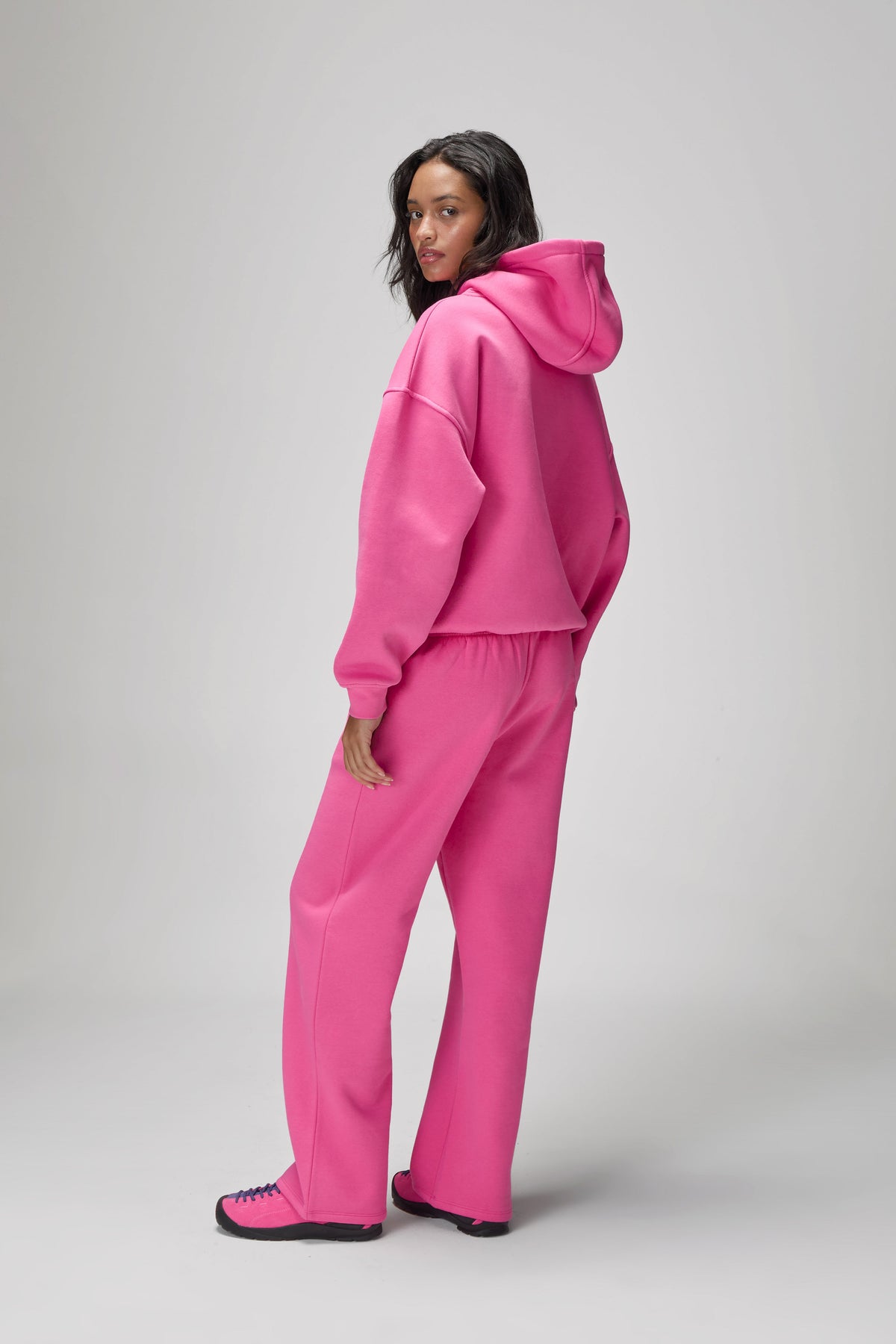 Classic Wide Leg Sweatpants in Hottest Pink
