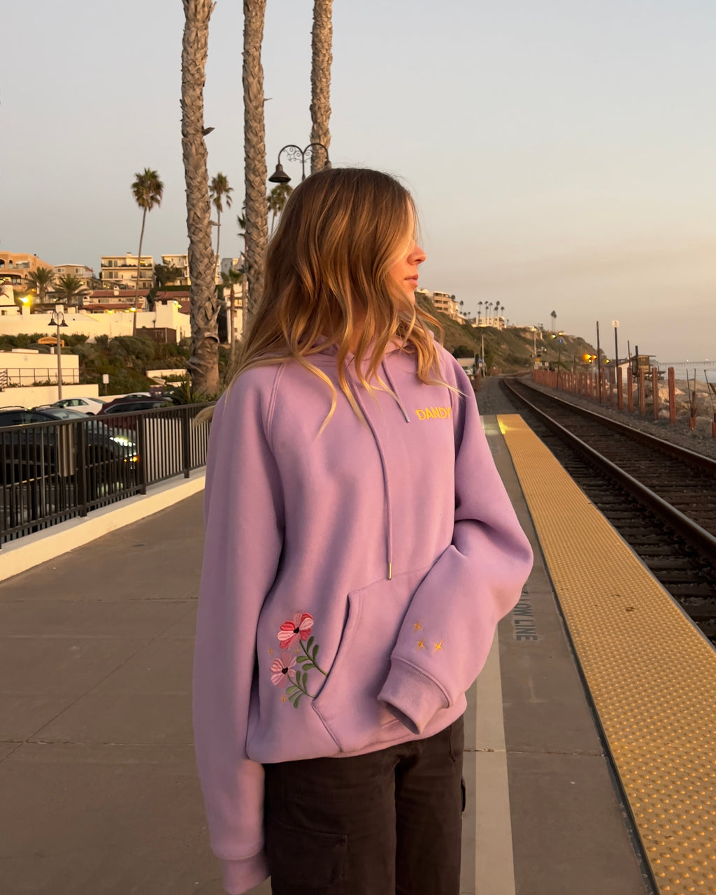 Sweat à capuche oversize « Gift Giving » Lux, couleur lavande