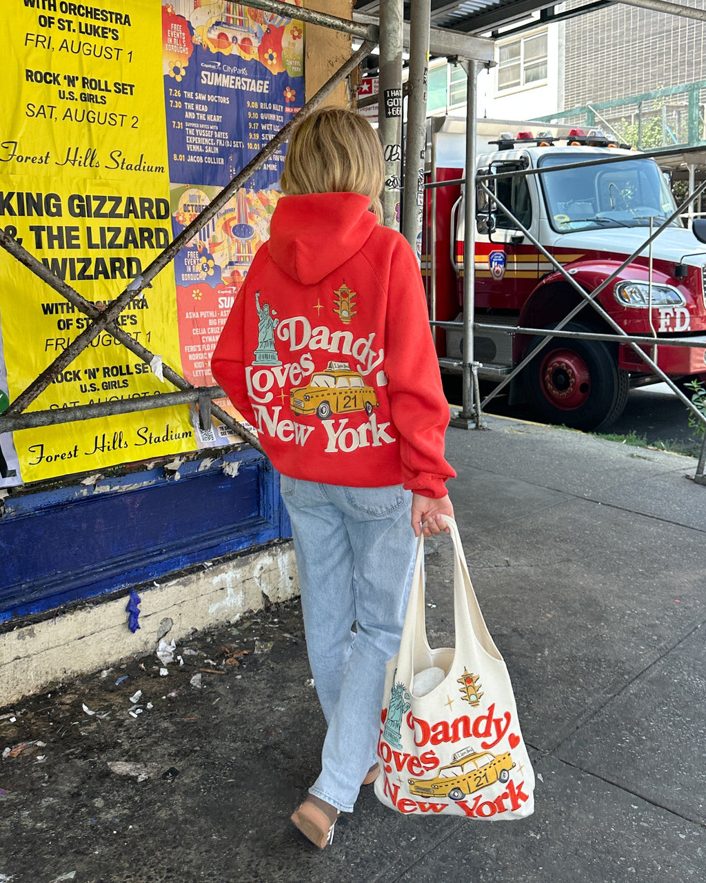 "New York" Oversized Lux Hoodie in Rot