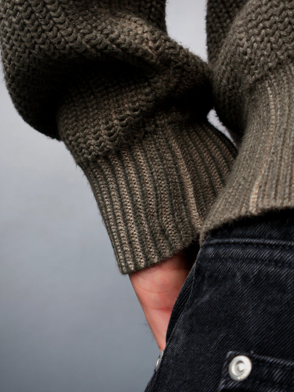 Dust Fade Knit - Stone Brown