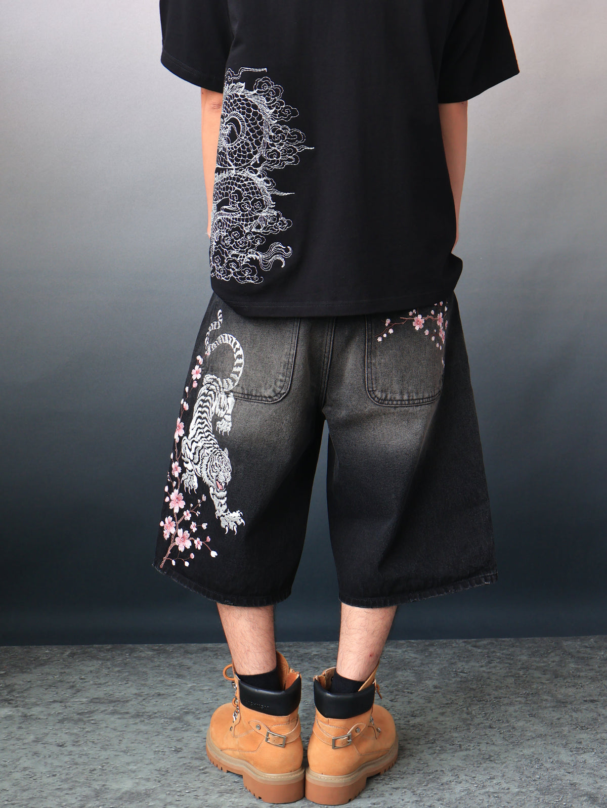 “Ivory Prowl” Baggy Jorts
