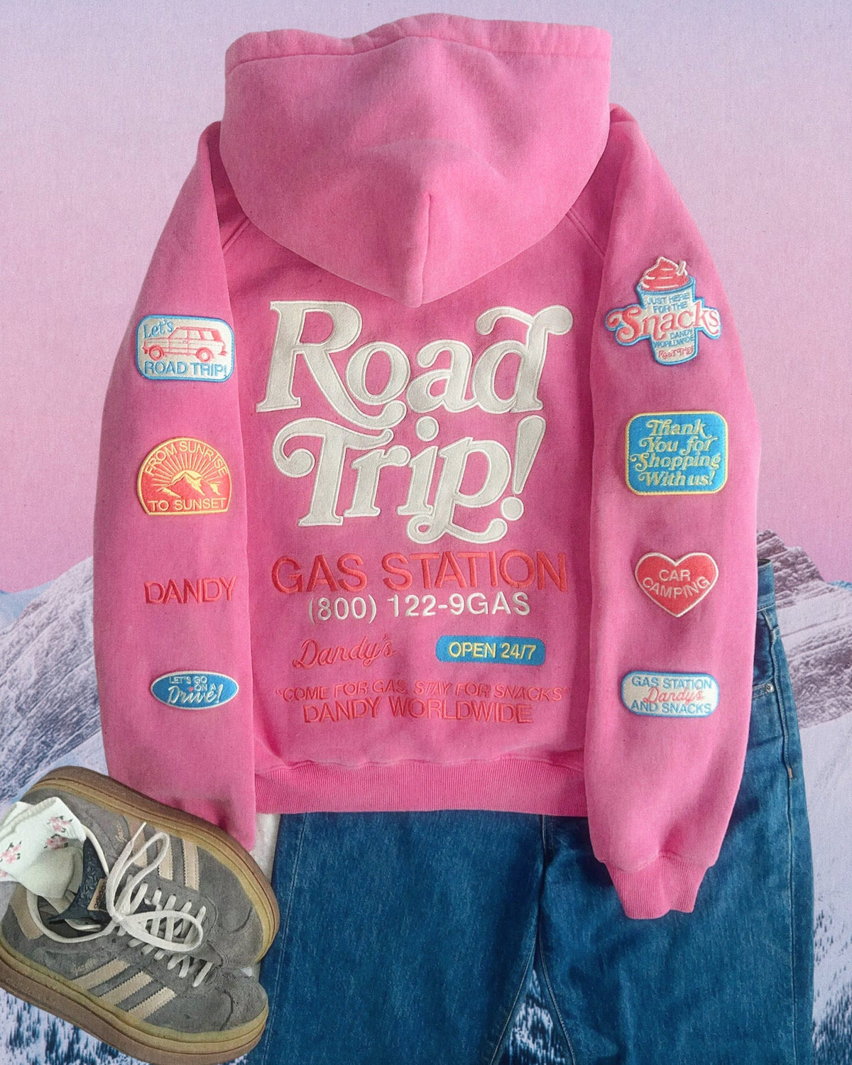 Felpa con cappuccio oversize di lusso "Viaggio on the road!" in rosa effetto vintage slavato