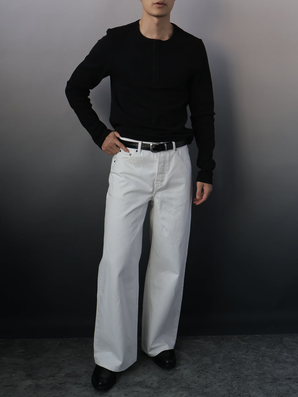 Contour Long-Sleeve - Black