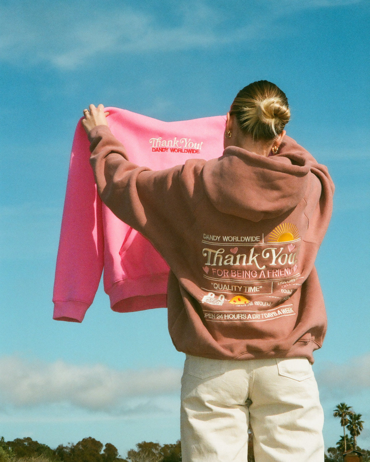 „Quality Time“ Oversized-Luxus-Hoodie in Hellbraun