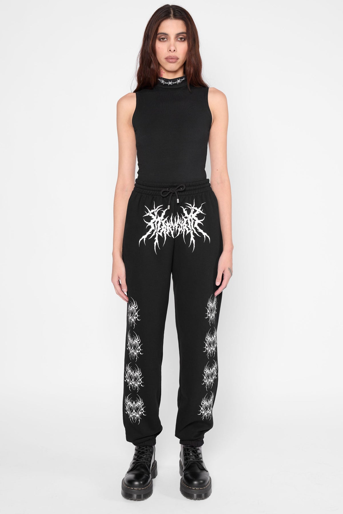Pantalones deportivos Nephilim