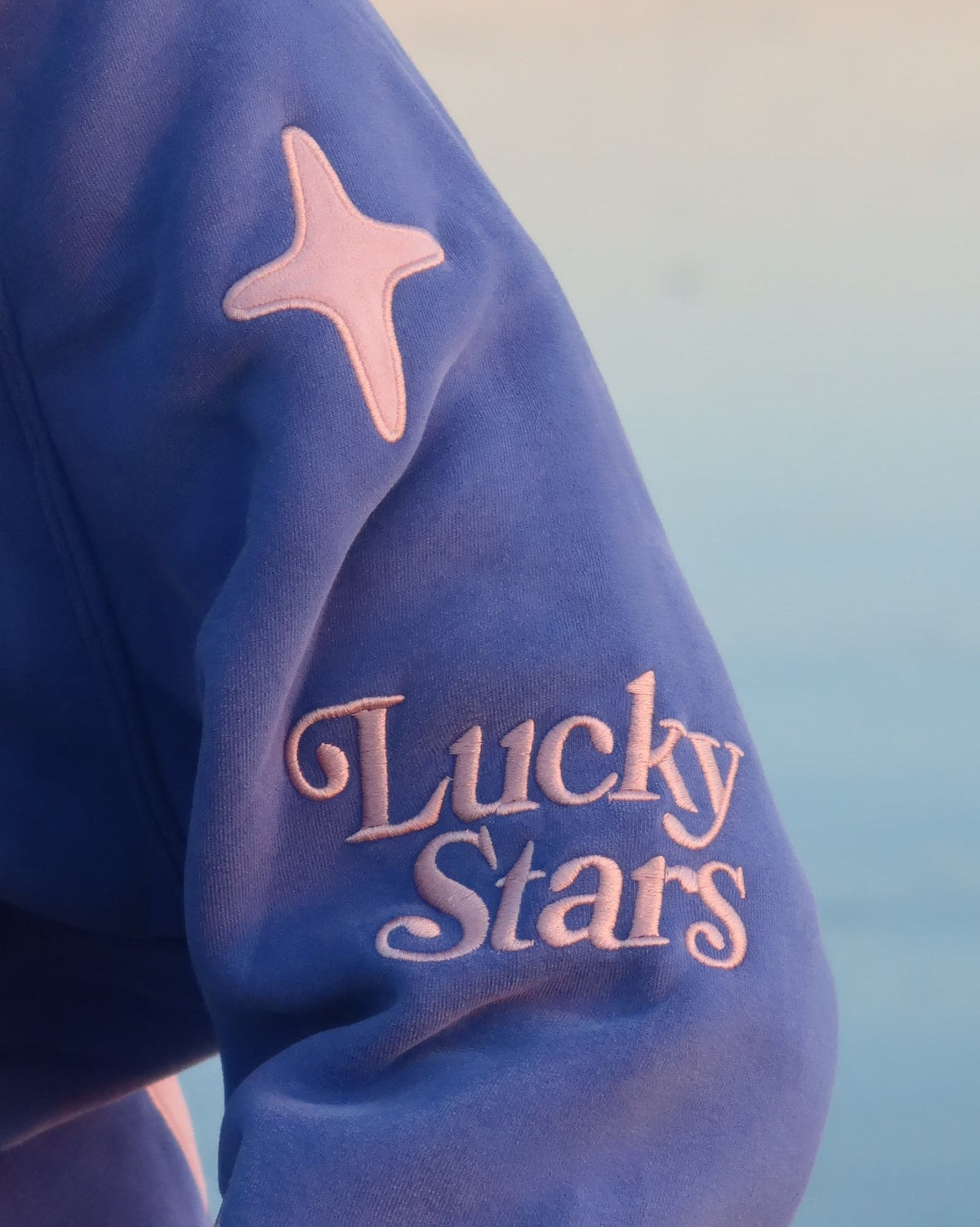 "Lucky Stars" felpa con cappuccio Lux oversize in blu vintage slavato