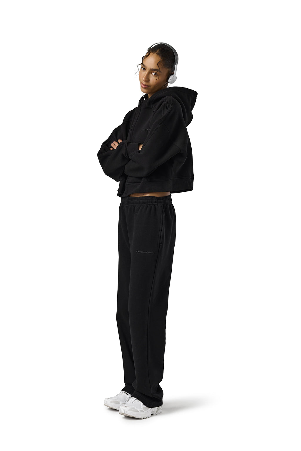 Trademark Wide Leg Sweatpants in Road Black
